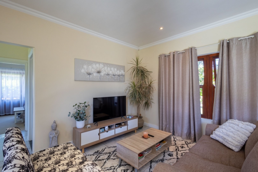 2 Bedroom Property for Sale in Whale Rock Gardens Western Cape